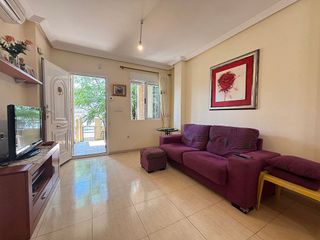 Casa pareada en venta en Urbanizaciones en Guardamar del Segura