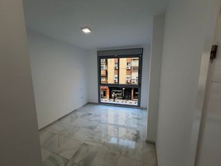 Piso en alquiler en Gamarra - La Trinidad en Málaga