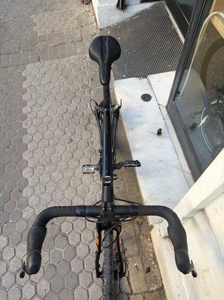 Bicicleta Gravel Conway Negra