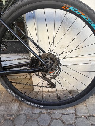 Bicicleta Gravel Conway Negra