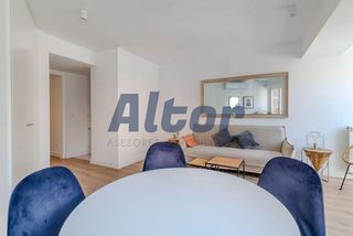 Piso en alquiler en Castillejos en Madrid