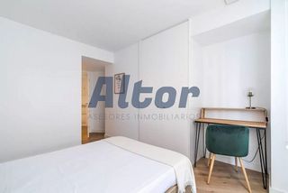 Piso en alquiler en Castillejos en Madrid