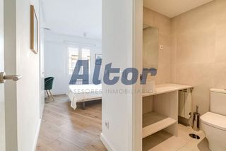 Piso en alquiler en Castillejos en Madrid