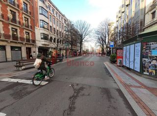 Local comercial en alquiler en Barrio de Abando en Bilbao