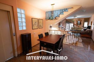 Casa adosada en venta en Caldes de Montbui