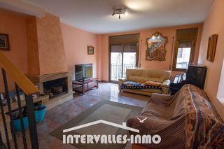 Casa adosada en venta en Caldes de Montbui