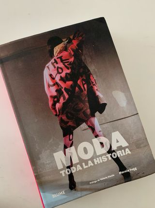 Libro de la historia de la Moda