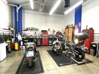 Local comercial en venta en Sants en Barcelona