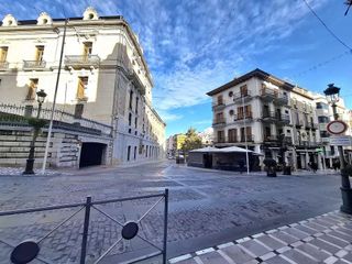 Oficina en alquiler en San Ildefonso - Catedral en Jaén