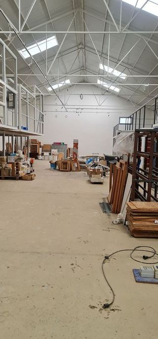 Nave industrial en venta en Churriana en Málaga