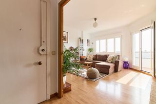 Piso en venta en Virgen del Cortijo - Manoteras en Madrid