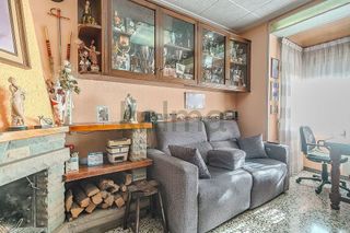 Piso en venta en Ca n'Aurell en Terrassa