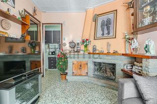 Piso en venta en Ca n'Aurell en Terrassa