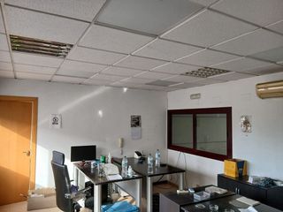 Nave industrial en alquiler en Polígonos - Recinto Ferial Cortijo de Torres en Málaga