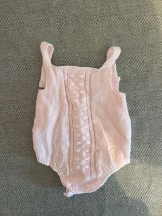Conjunto bebé rosa y blanco