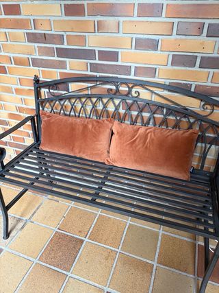 Banco de hierro para jardín