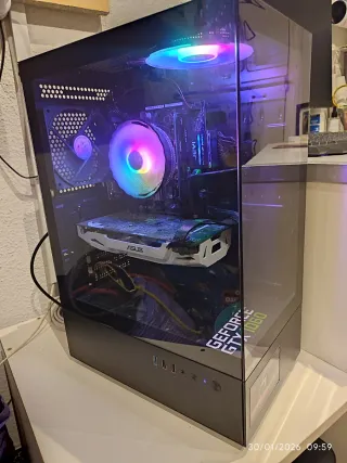 Ordenador ASUS Phantom Gaming RGB