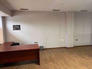 Local comercial en venta en Puerta de Cuartos - Avda. de Portugal en Talavera de la Reina