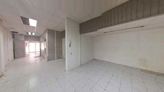 Local comercial en venta en Les Corts en Barcelona