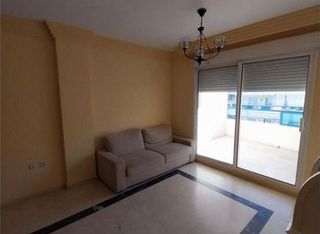 Piso en alquiler en Playa Bajadilla - Puertos en Marbella