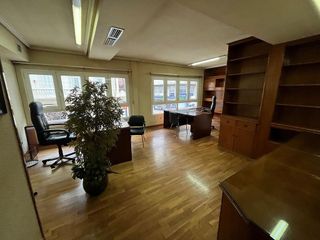 Oficina en venta en Orihuela ciudad en Orihuela