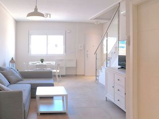 Casa adosada en alquiler en Cabo Roig - La Zenia en Orihuela