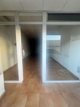 Local comercial en alquiler en Fontanal - San Carlos - San José en Sevilla