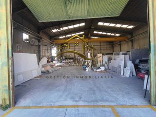 Nave industrial en venta en Camino Viejo de Málaga en Vélez-Málaga