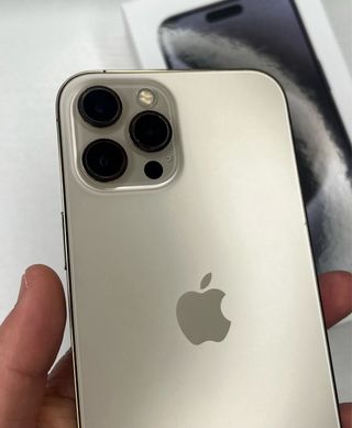 iPhone 12 Pro Max 128GB Dorado Como Nuevo