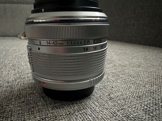 Objetivo Olympus 14-42mm