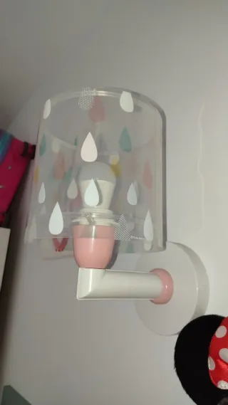 Lámpara infantil con gotas de colores