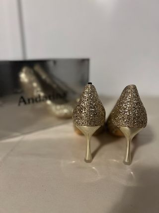 Zapatos de tacón Tulipano negros