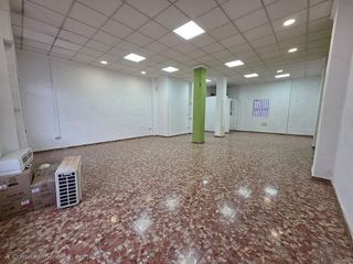 Local comercial en alquiler en Alhaurín el Grande