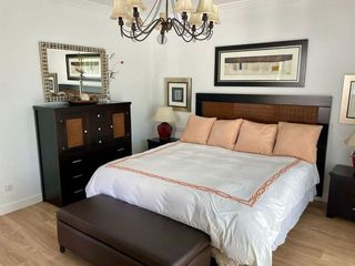 Chalet en alquiler en El Higueral - La Merced en Marbella