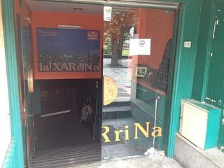 Local comercial en alquiler en Lena