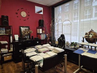 Local comercial en alquiler en Natahoyo en Gijón