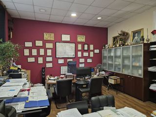 Local comercial en alquiler en Natahoyo en Gijón