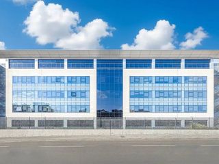 Oficina en alquiler en Virgen del Cortijo - Manoteras en Madrid