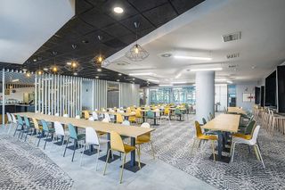 Oficina en alquiler en Virgen del Cortijo - Manoteras en Madrid