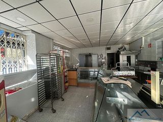 Local comercial en alquiler en General Dávila en Santander