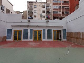 Local comercial en alquiler en Centre en Reus