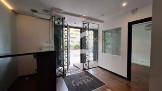 Local comercial en alquiler en La Dreta de l'Eixample en Barcelona