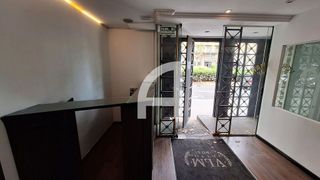 Local comercial en alquiler en La Dreta de l'Eixample en Barcelona