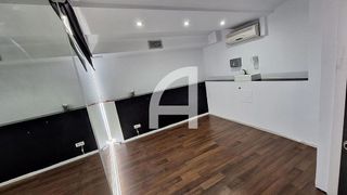 Local comercial en alquiler en La Dreta de l'Eixample en Barcelona