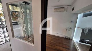 Local comercial en alquiler en La Dreta de l'Eixample en Barcelona