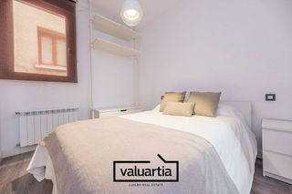 Piso en alquiler en Cortes - Huertas en Madrid