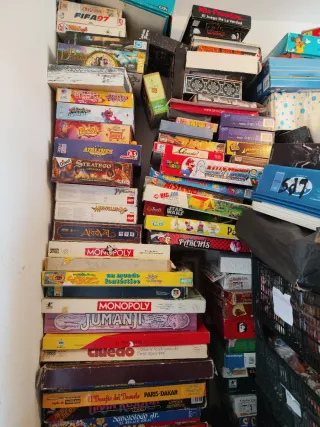 Juegos de mesa variados preguntar precio