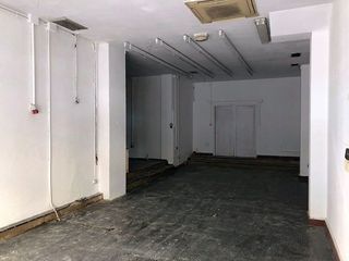 Local comercial en alquiler en Los Olivos en Huesca