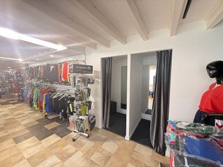 Local comercial en alquiler en Centro en Gijón