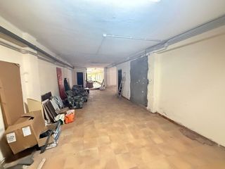 Local comercial en alquiler en Centro en Gijón